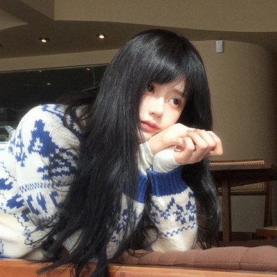 小姐嬉春